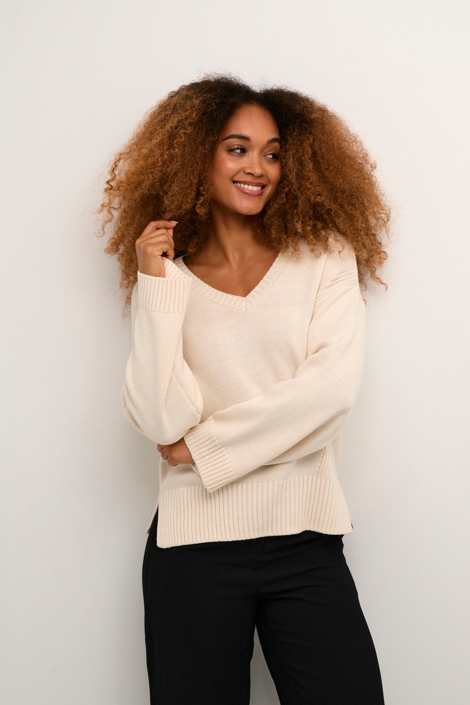 Cream Soffie V-Neck Pullover