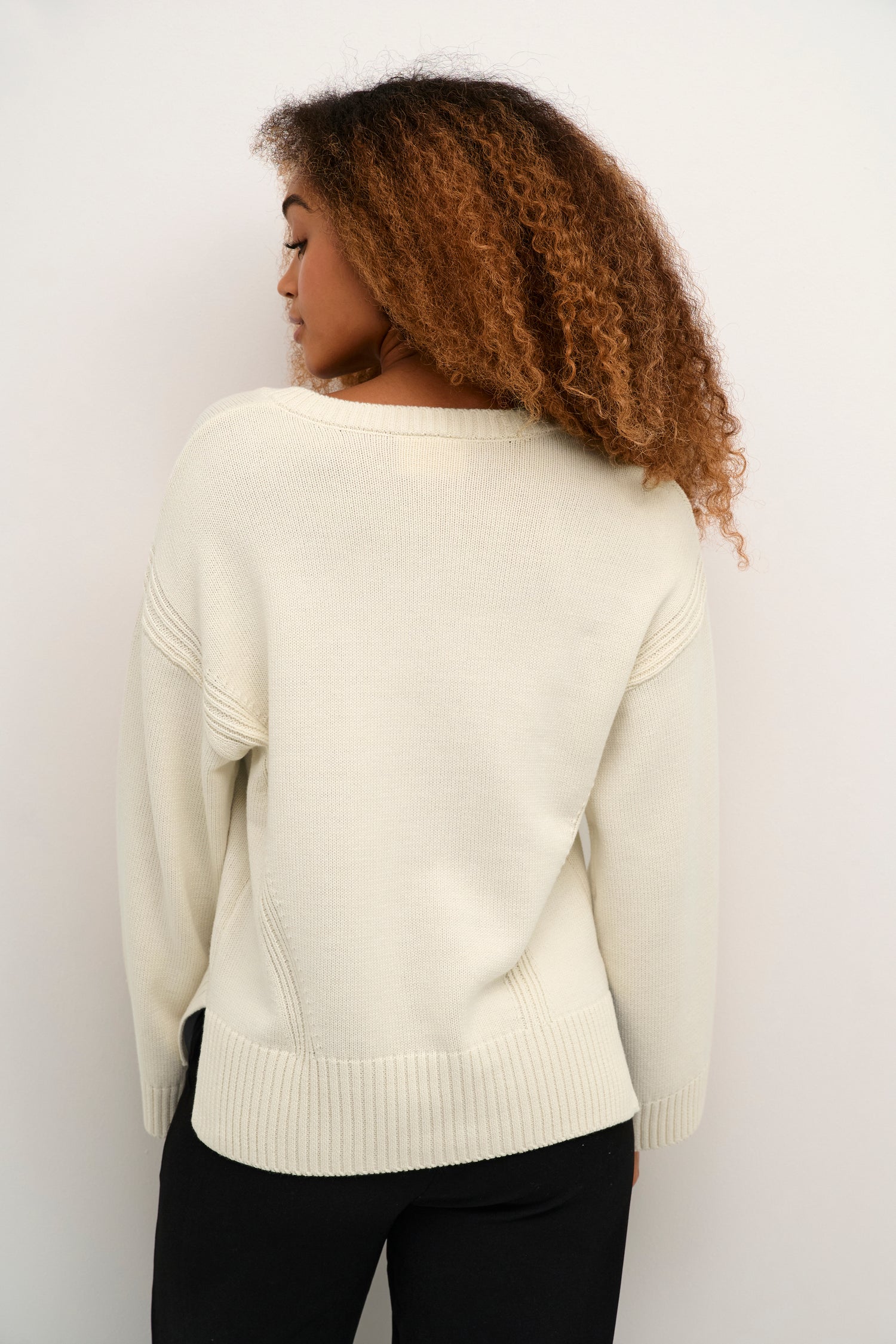 Cream Soffie V-Neck Pullover