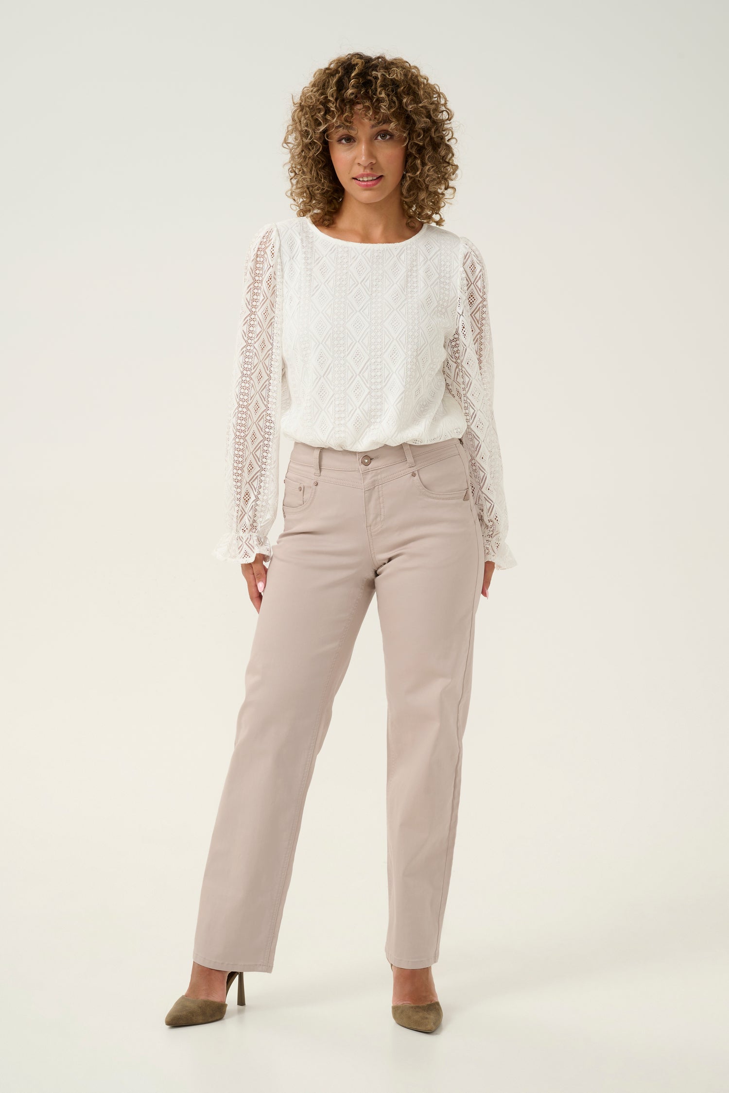 Cream Amanda Twill Pant - Shape Fit