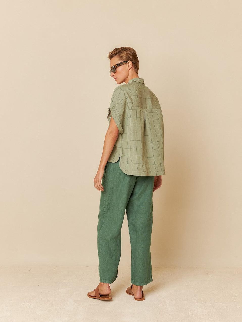 Indi & Cold Windowpane Checked Collared Linen Blouse