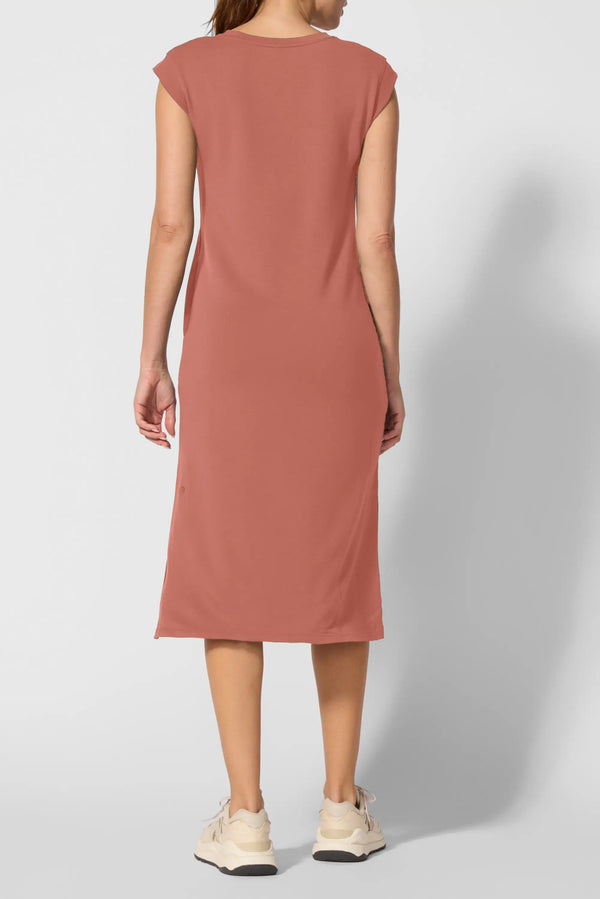 🇨🇦 MPG Serene Sleeveless Dress