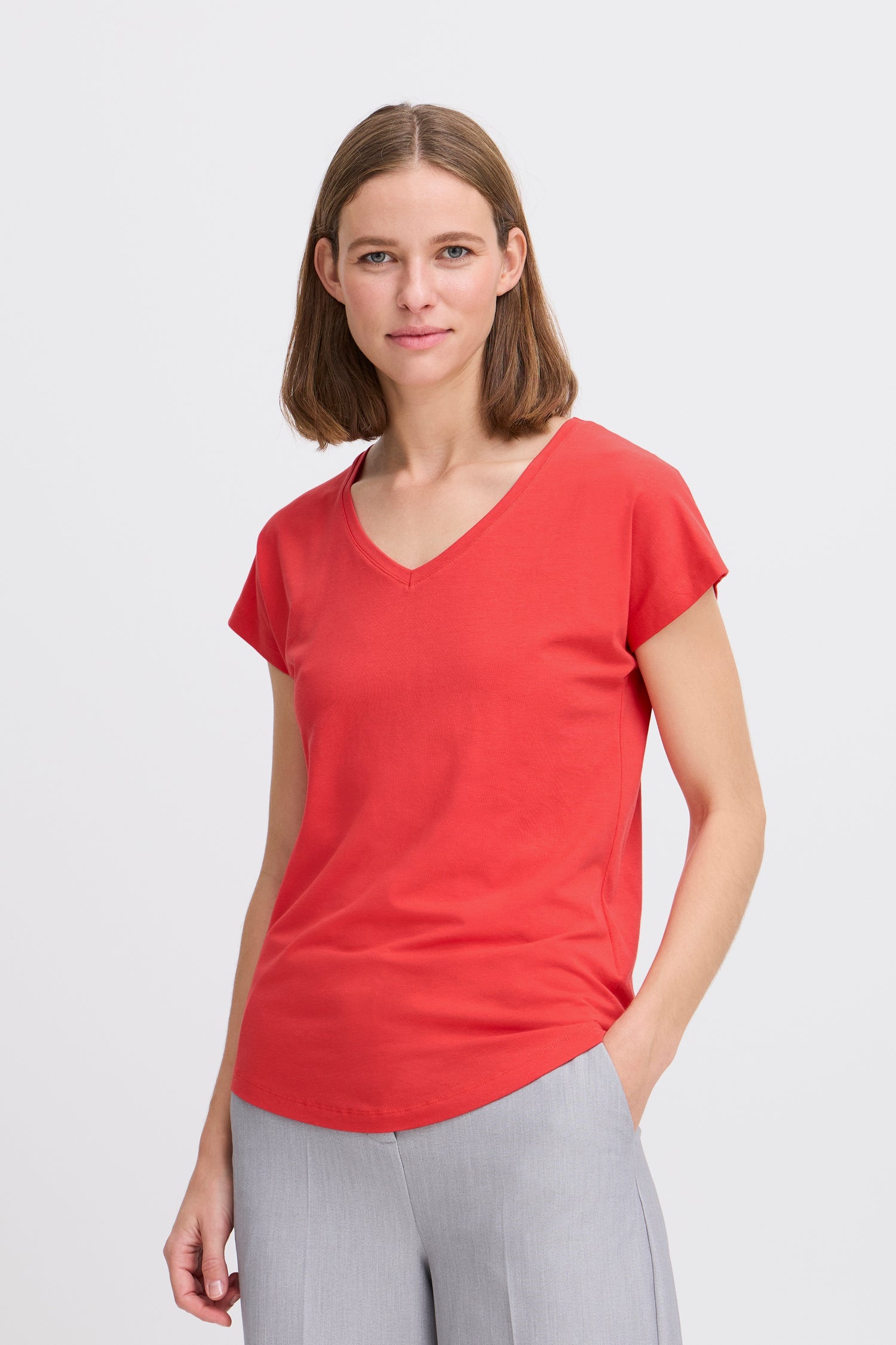 B.Young Pamila V-Neck Short Sleeve T-Shirt