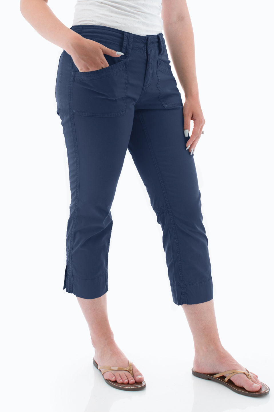 luvamia Womens Ripped Capri Jeans Slim Fit Skinny Stretch Destroyed Denim  Capri Pant for Women Size L Fit Size 12 Size 14 
