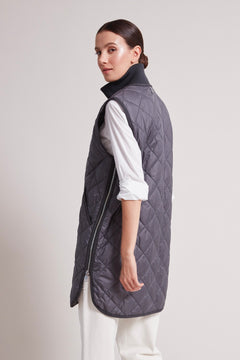 Adroit Atelier Destiny Sleeveless Quilted Vest