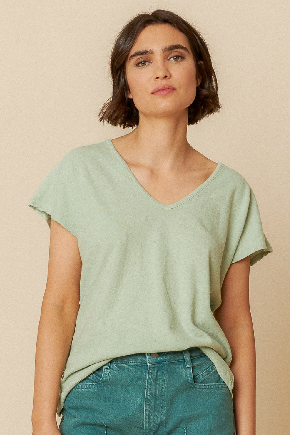 Indi & Cold V-Neck Cotton Linen T-Shirt