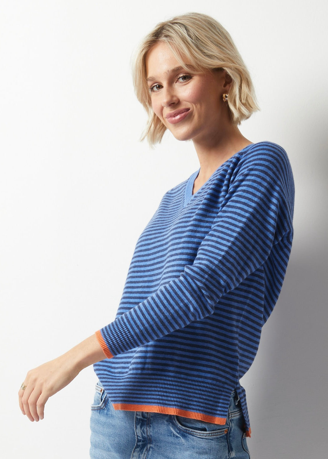 Zaket & Plover Essential Stripe V-Neck Sweater